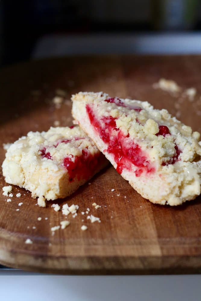Red Currant Crumble Cake with Streusel