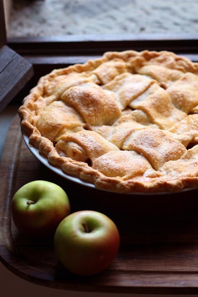 Sweet apple filling, lightly spiced with cinnamon, all wrapped in a golden, buttery crust. Deep Dish Apple Pie is a classic American recipe and perfect for all the delicious apples in season in autumn.