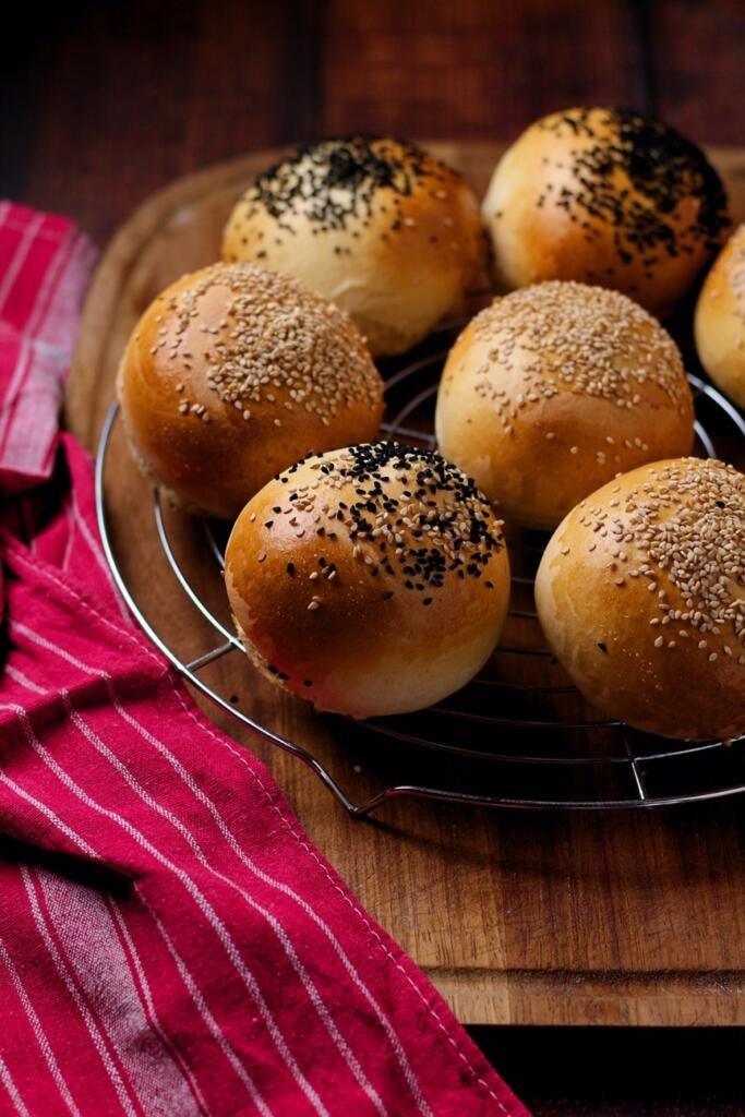  Soft Burger Buns are so easy to make at home and are miles better than store-bought. Try this fool-proof recipe a try and give your burgers the buns they deserve!