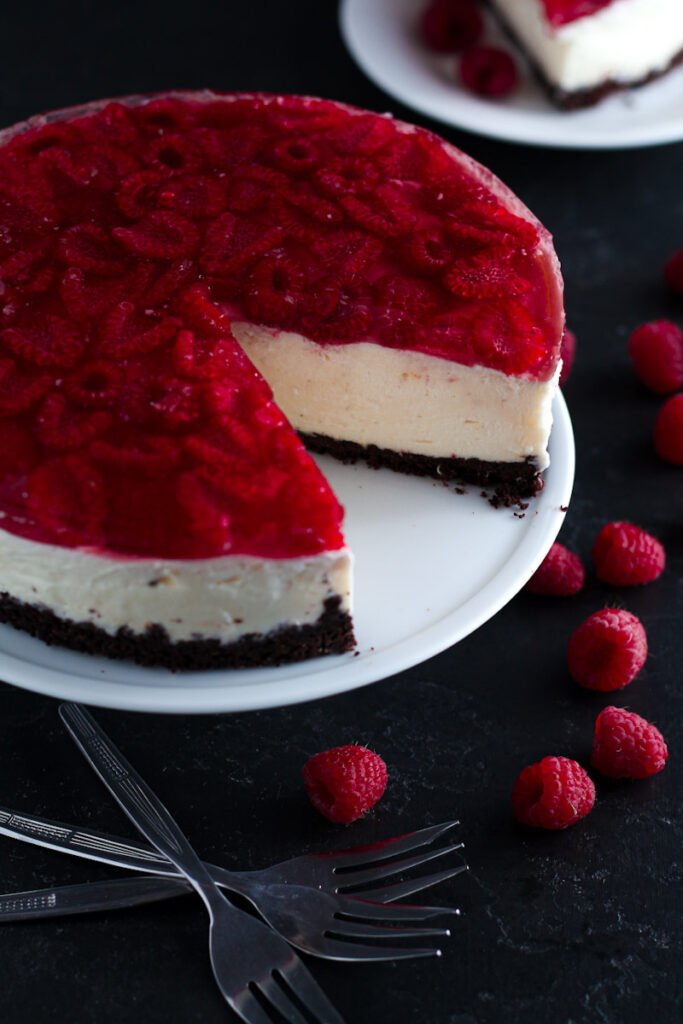 Raspberry Jelly Cheesecake