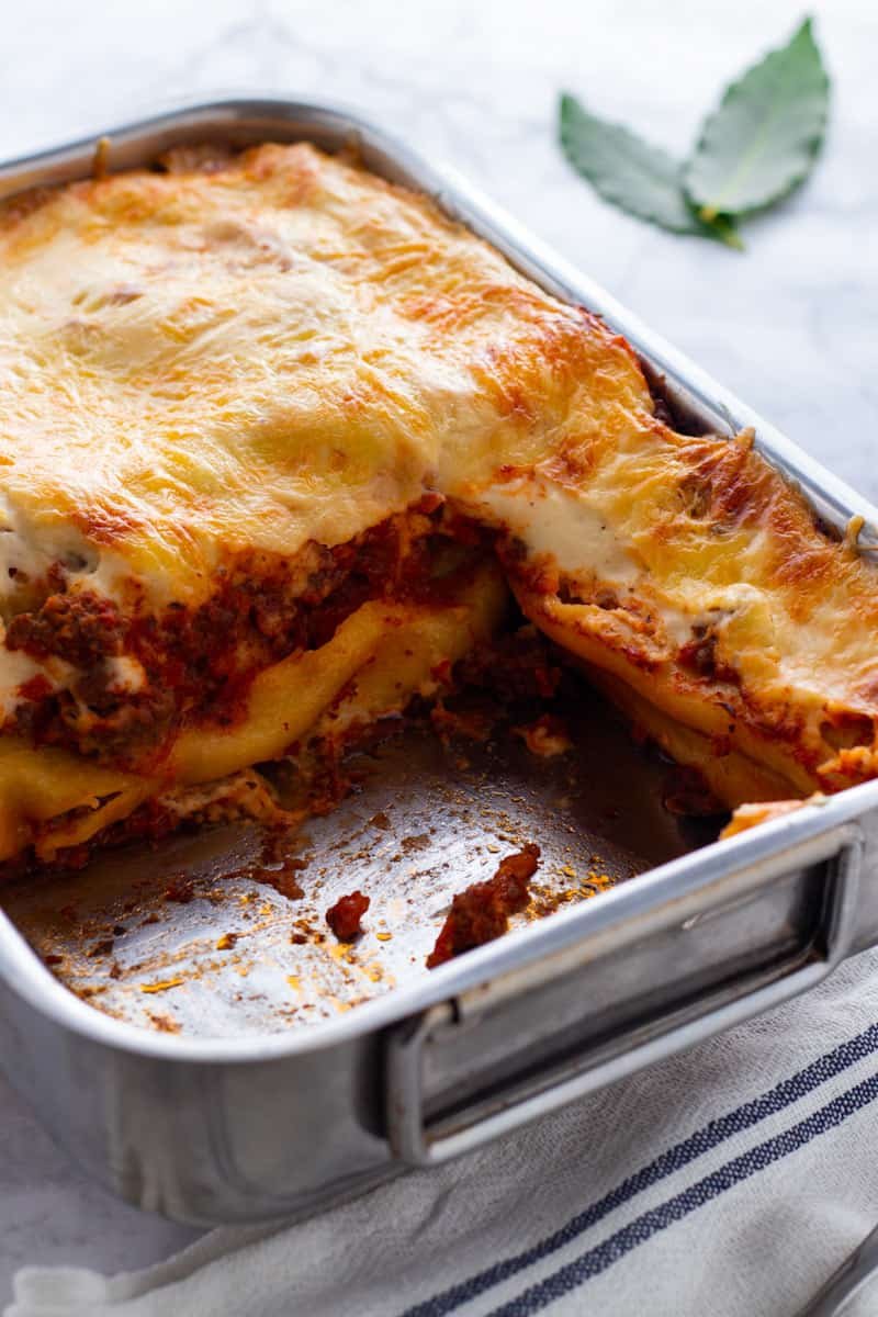 Baked Cannelloni in an oven dish